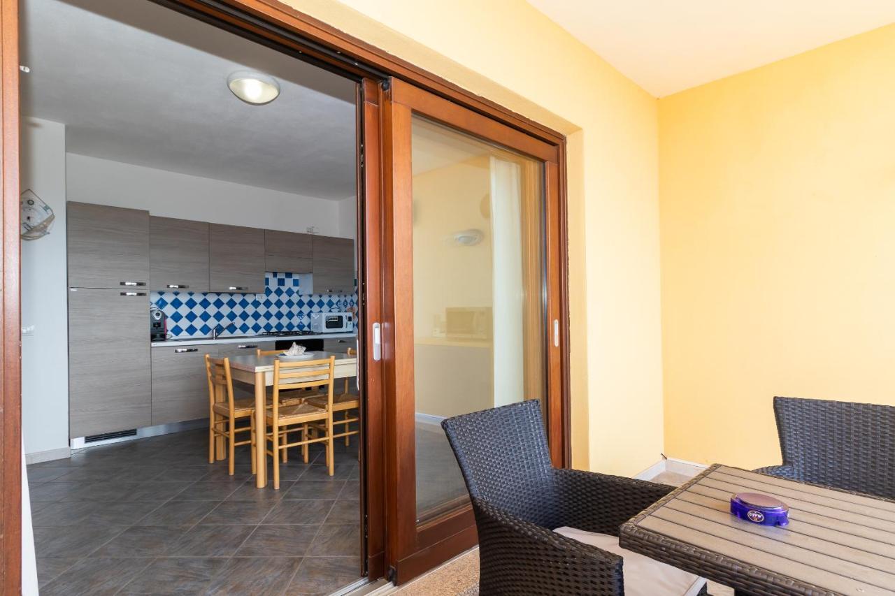 Appartamento con piscina 03 Trinità dʼAgultu Esterno foto